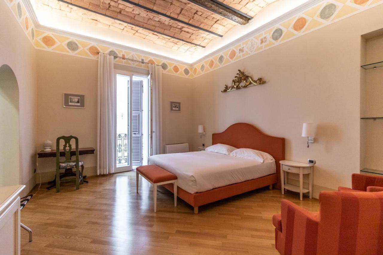 Casa Isolani Luxury Rooms Piazza Maggiore Bologna Kültér fotó