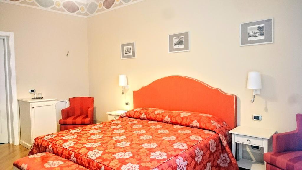 Casa Isolani Luxury Rooms Piazza Maggiore Bologna Kültér fotó