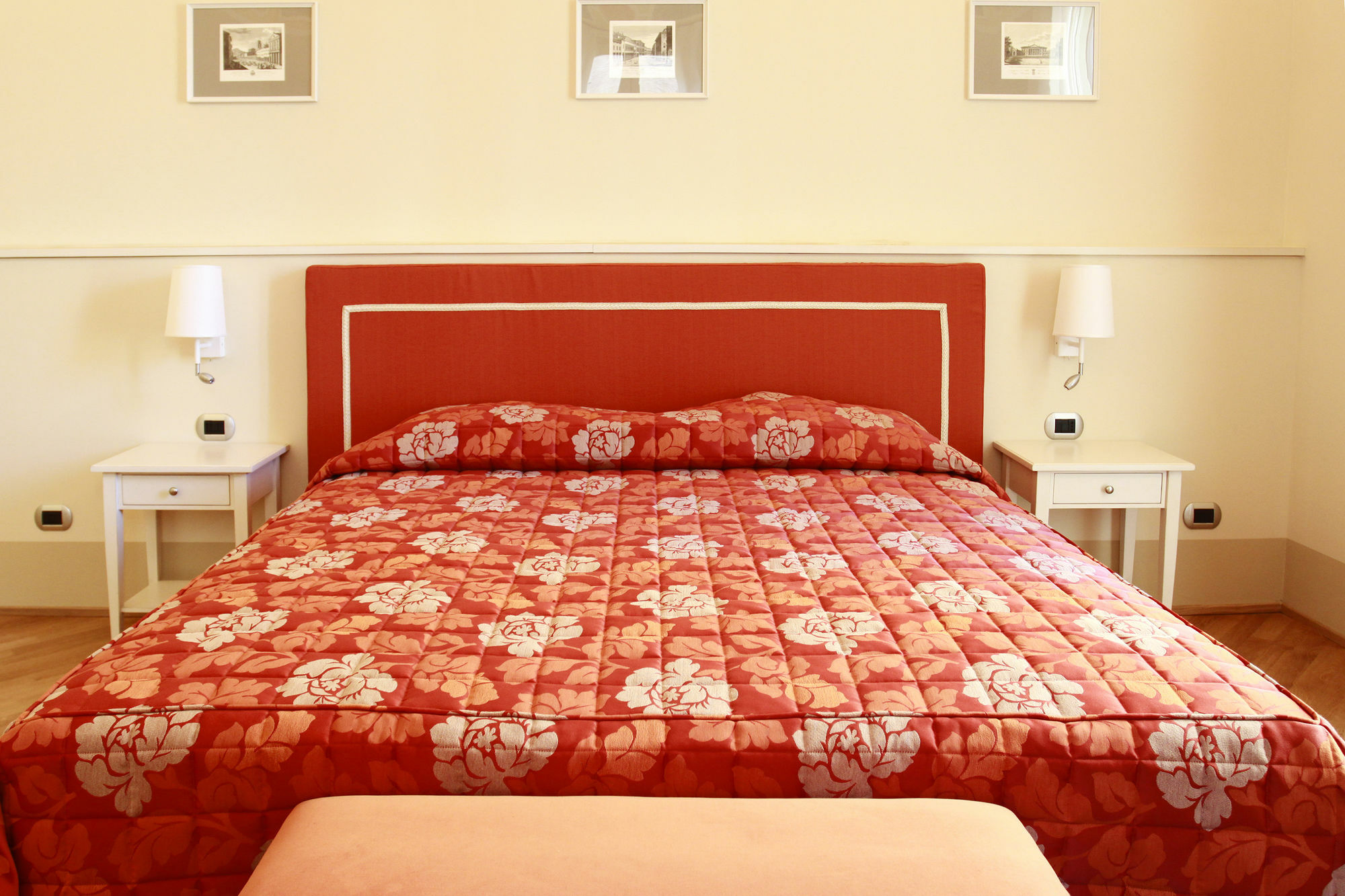 Casa Isolani Luxury Rooms Piazza Maggiore Bologna Kültér fotó